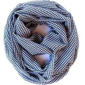 Women’s Black & White Houndstooth Infinity Scarf Endless Circle